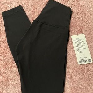 NWT Lululemon Align HR 25”